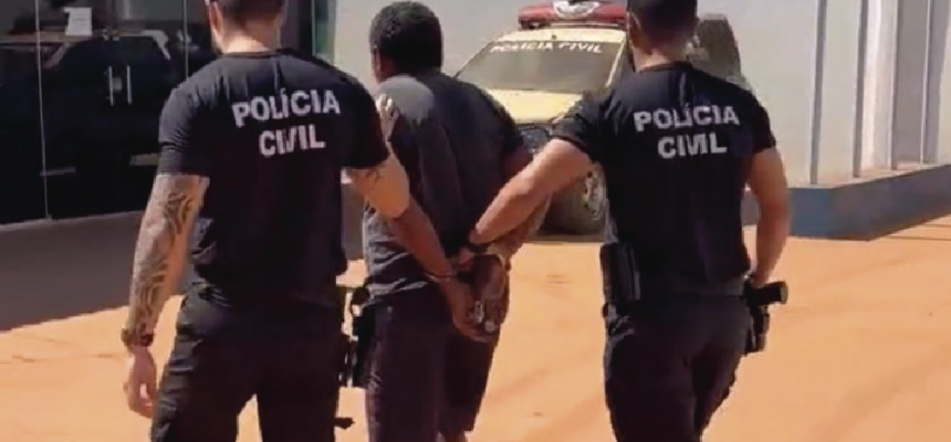 “Rapidamente a equipe policial da 61ª DIP diligenciou e efetuou a prisão em flagrante do autor, quando encontrou a adolescente de 16 anos na residência dele. Essa prisão é importante porque, depois que começamos a divulgar os casos de abusos sexuais que eram praticados em Boca do Acre, passamos a receber mais denúncias como a que eu recebi”, falou o delegado. Paulo Mavignier ressaltou que a colaboração da população é essencial para que a Polícia Civil possa continuar o combate aos crimes sexuais contra crianças e adolescentes no interior do Amazonas. “Os canais oficiais de denúncia, como Disque 100, dos Direitos Humanos, o 181, da Secretaria de Estado de Segurança Pública (SSP-AM), e 190, da Polícia Militar do Amazonas (PMAM), estão abertos para receber denúncias de abusos sexuais, inclusive de outras possíveis vítimas do idoso”, destacou o delegado. Diligências De acordo com o delegado Gustavo Kallil, da 61ª DIP, após a equipe policial ser informada sobre a denúncia anônima, imediatamente iniciou as diligências para efetuar a prisão do indivíduo.